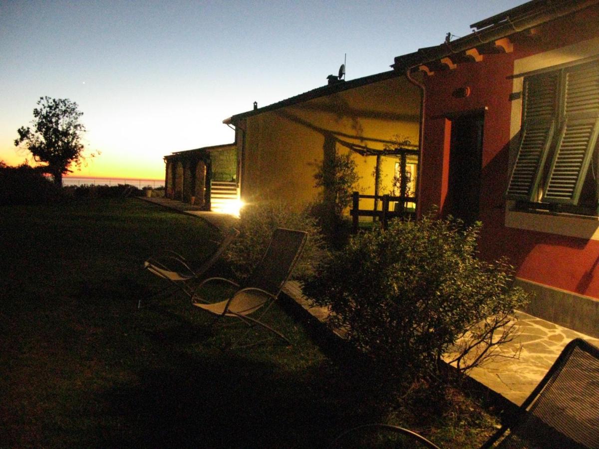 Sostio A Levante Framura Buitenkant foto